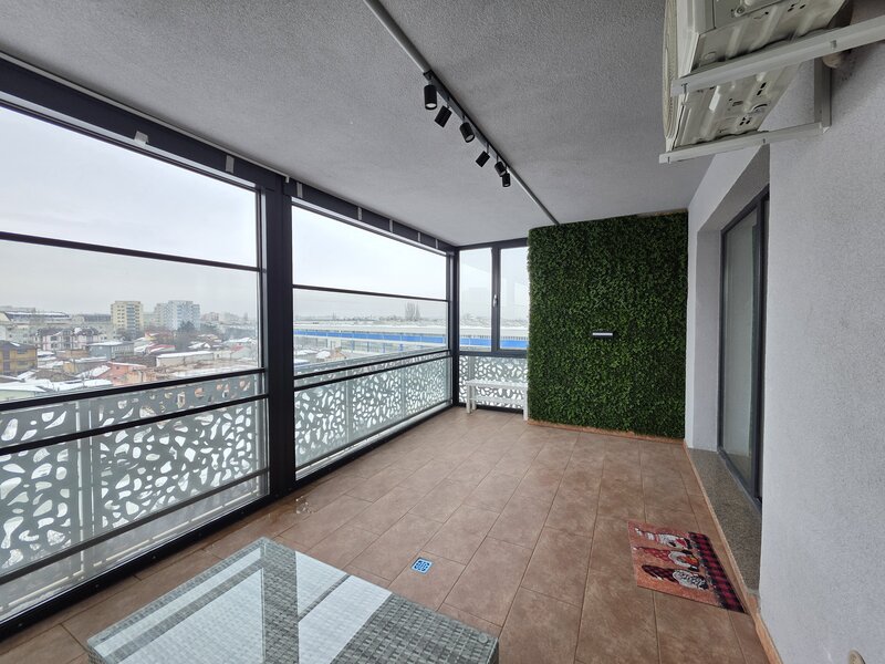 Auchan Titan, Complexul IRAM Residence.